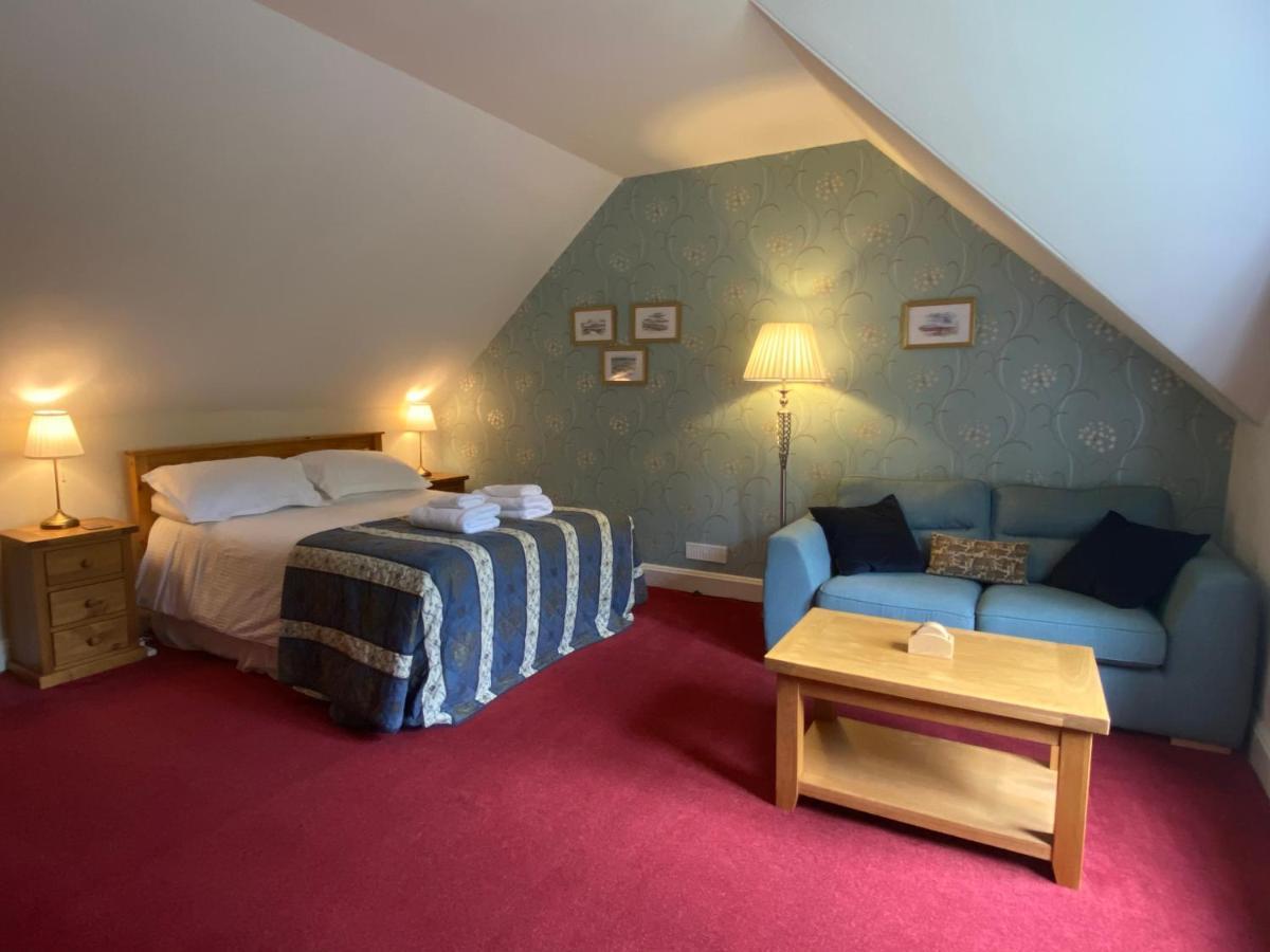 Glenan Lodge Self Catering Tomatin Exteriér fotografie